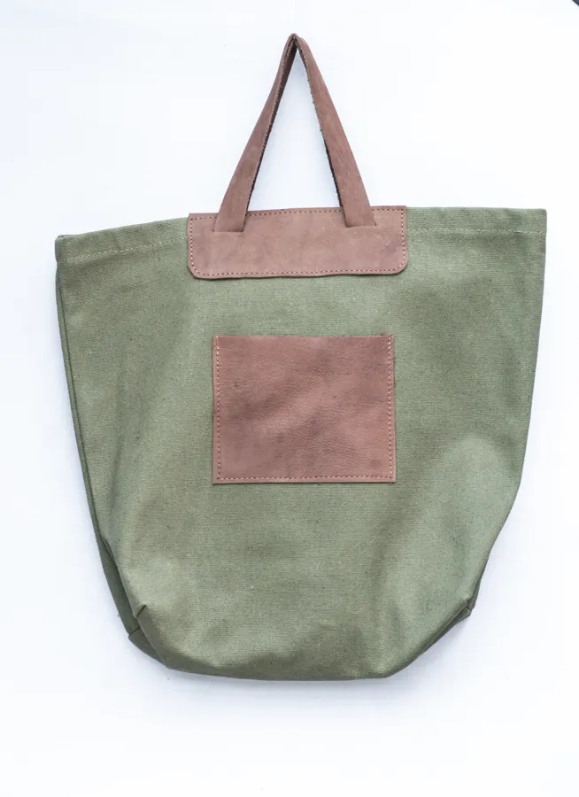 The Attaché conference tote